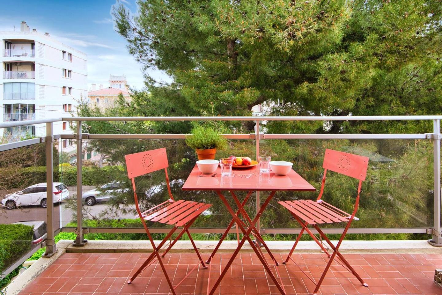 Tiboulen - Avec Terrasse Pointe Rouge *